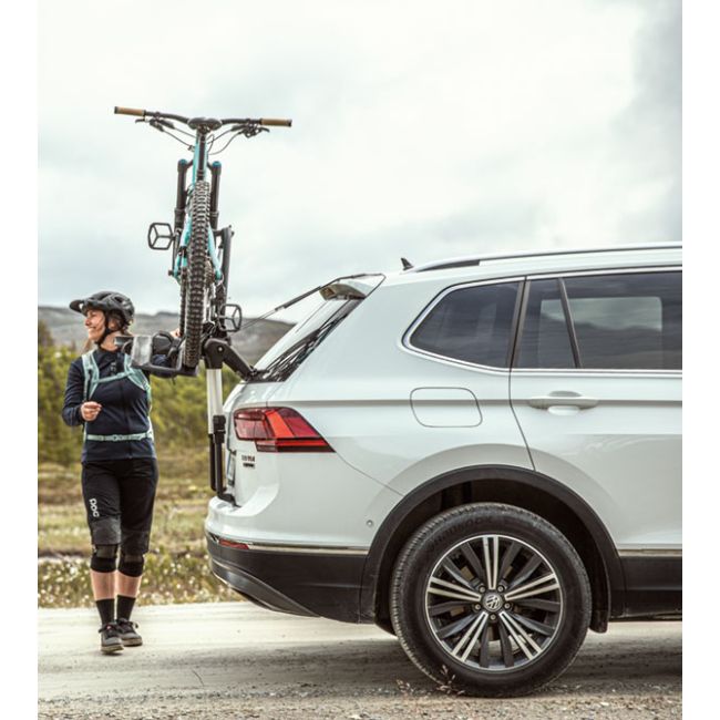 Sistem transport biciclete Thule Outway Platform 993 pe haion 2 biciclete