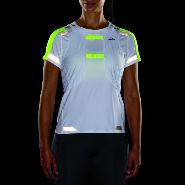 Brooks Run Visible Jacket W – Geacă de alergare reflectorizantă, transformabilă în vestă - Alb