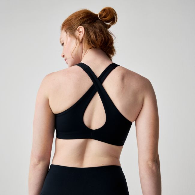 Brooks Chaser Padded Bra W – Bustieră sport cu susținere medie, cu cupe - Negru