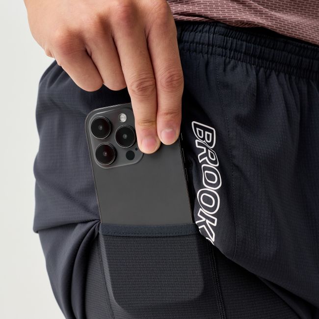 Brooks Cascadia Short 2in1 – Pantaloni scurți de alergare trail 2 în 1 - Negru