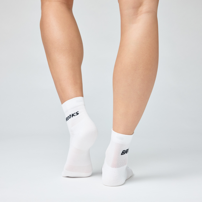 Brooks Run-In Quarter Sock 3-pack – Șosete de alergare scurte, set 3 perechi - Alb