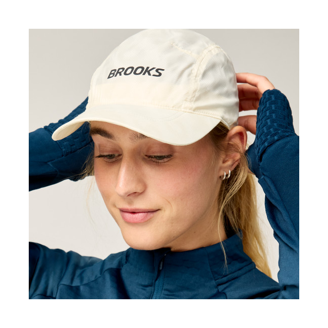 Brooks Journey Reflective Hat – Șapcă de alergare reflectorizantă - Alb