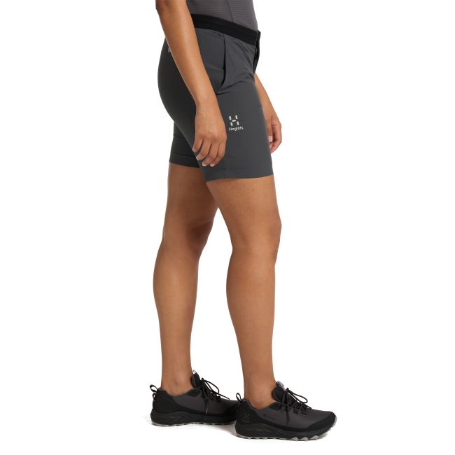 Haglöfs L.I.M Strive Lite Shorts W – Pantaloni scurți de drumeție ultraușori - Gri Magnetite