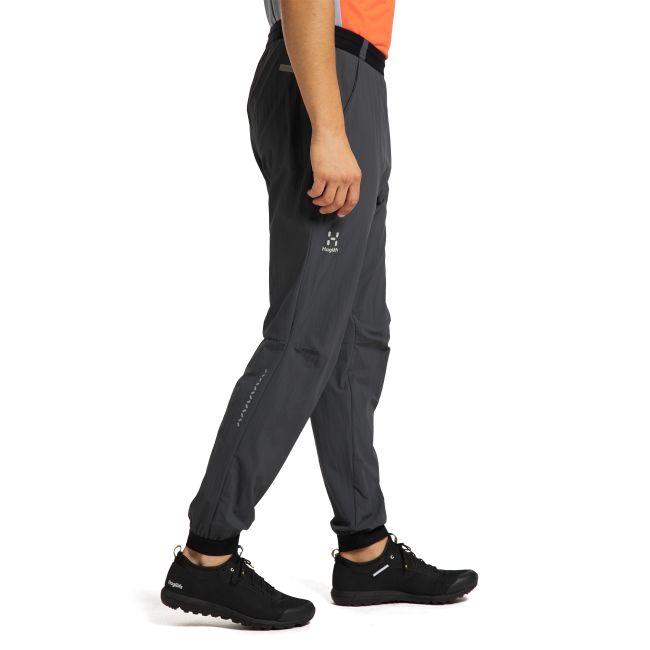 Haglöfs L.I.M Lite Pant – Pantaloni de drumeție ultraușori - Gri închis Magnetite