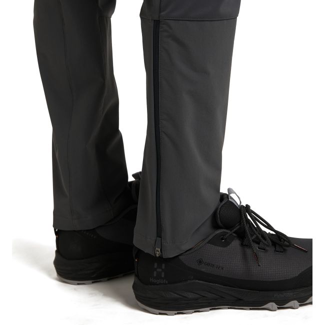 Haglöfs L.I.M Hybrid Softshell Pant W – Pantaloni softshell hibrizi pentru tură de schi - Gri închis Magnetite
