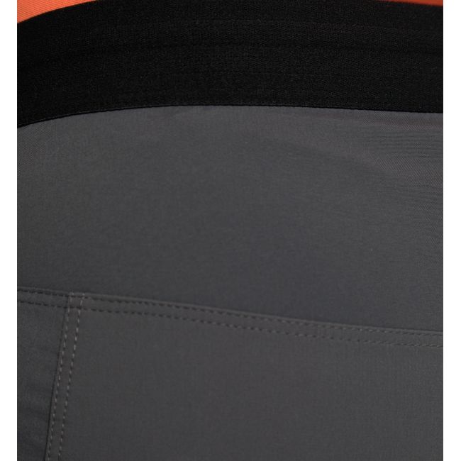 Haglöfs L.I.M Rugged Shorts W – Pantaloni scurți de drumeție ultraușori - Gri închis Magnetite