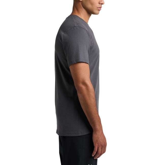 Haglöfs Outsider By Nature Print Tee – Tricou din bumbac organic cu imprimeu - Gri închis Magnetite
