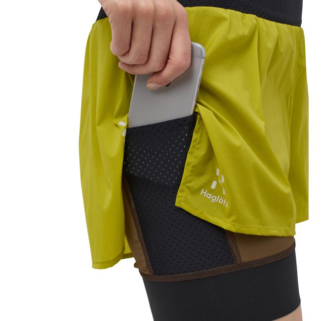 Haglöfs L.I.M Intense Trail 2-in-1 Shorts W – Pantaloni scurți 2 în 1 de alergare montană - Verde