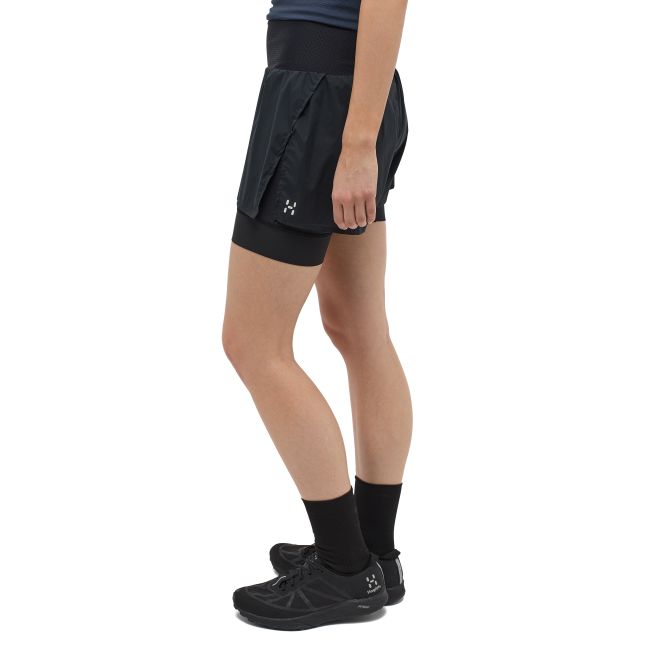 Haglöfs L.I.M Intense Trail 2-in-1 Shorts W – Pantaloni scurți 2 în 1 de alergare montană - Negru True Black