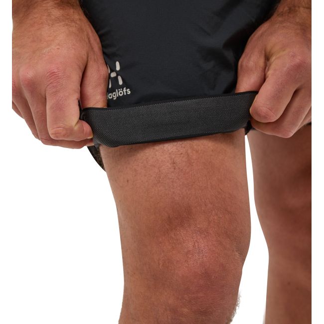 Haglöfs L.I.M Intense Trail 2-in-1 Shorts – Pantaloni scurți 2 în 1 de alergare montană - Negru True Black