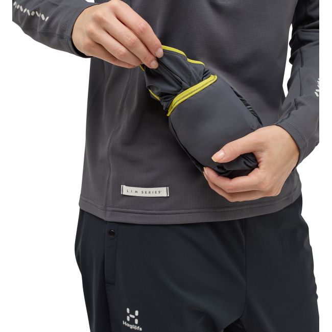 Haglöfs L.I.M Tempo Trail Mimic Hood W – Geacă izolată ușoară de alergare trail - Gri închis Magnetite