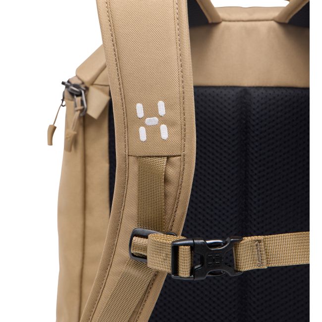 Haglöfs Corker Large – Rucsac de zi mare - Bej Oak Brown