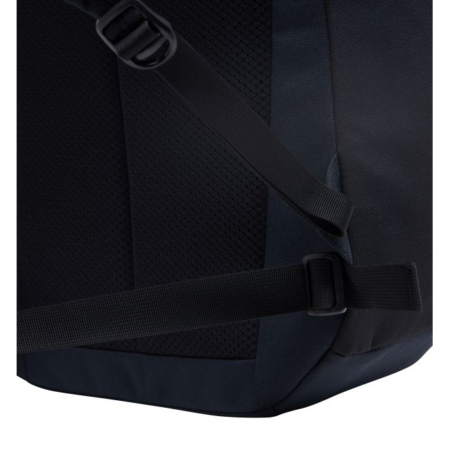 Haglöfs Corker Large – Rucsac de zi mare - Negru True Black
