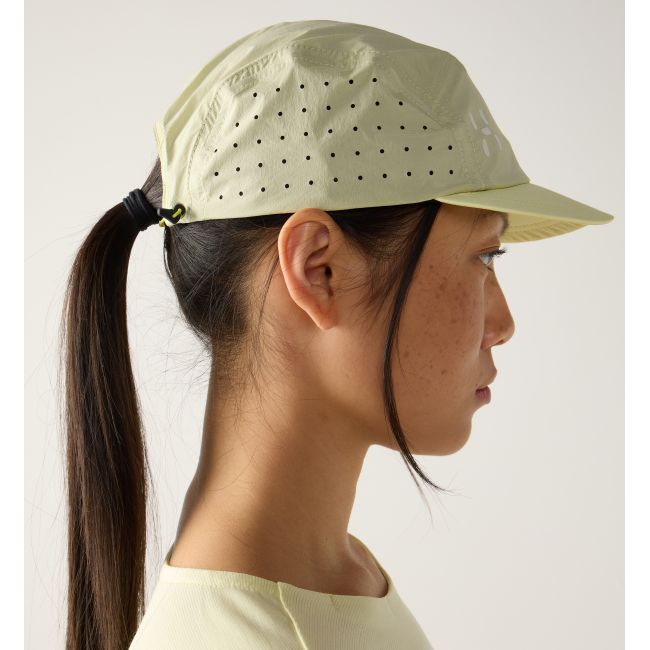 Haglöfs L.I.M Pace Cap – Șapcă ușoară pliabilă - Galben Yellow Rise