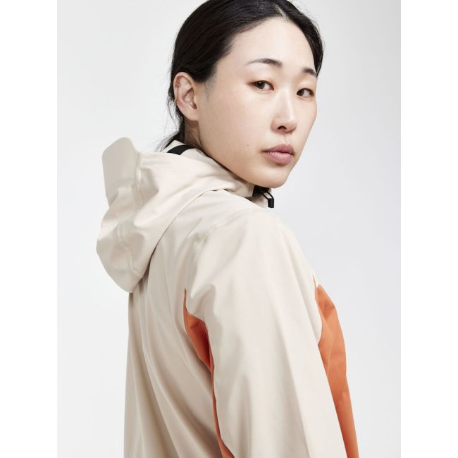 Craft ADV Essence Hydro Jacket W – Geacă de alergare impermeabilă - Portocaliu