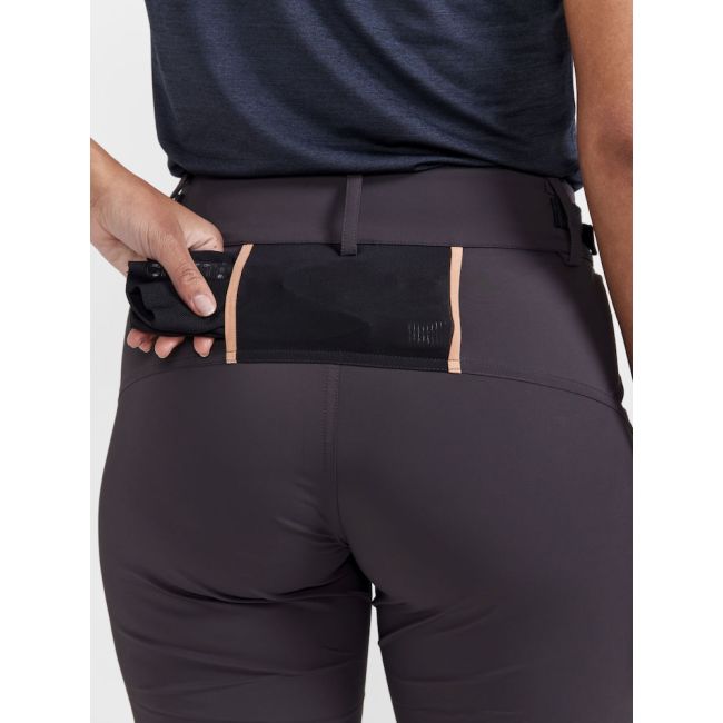 Craft PRO Gravel Shorts W – Pantaloni scurți de ciclism gravel mulați - Gri