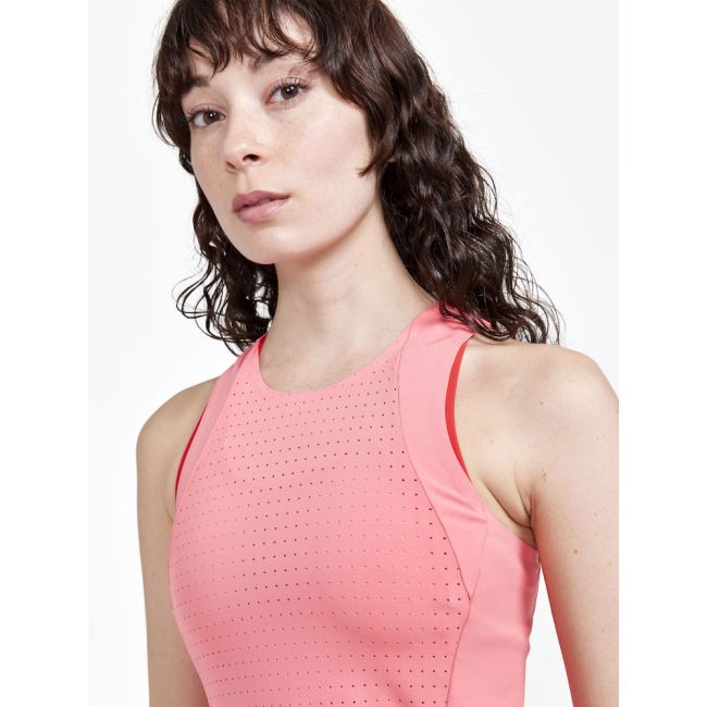 Craft ADV Hit Perforated Tank W – Top scurt perforat de antrenament - Roșu
