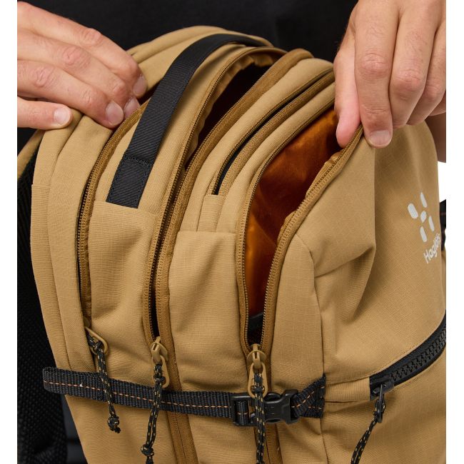 Haglöfs Jarve Multi 28 – Rucsac multi-compartiment 28 L - Bej Cinnamon Brown/True Black