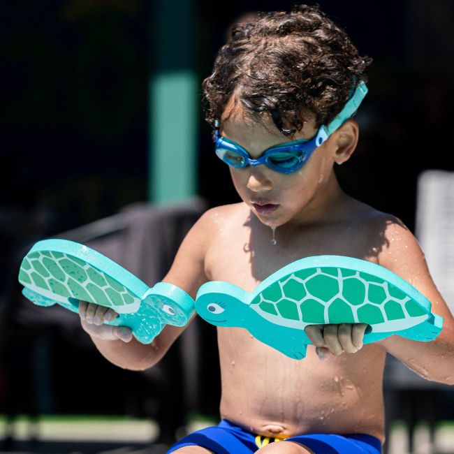 Finis - plutitoare invatat inot copii - Floatie Friends - pereche pentru maini - Țestoasă