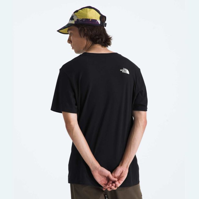 Tricou The North Face Evolution Half Dome Regular Tee pentru bărbați - negru Black | White | Circular Design